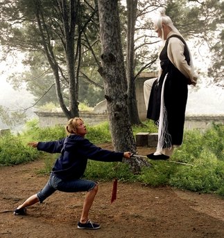 5 most impressive women who kick butt