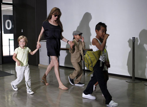 Jolie and kids at New Tokyo International Airport