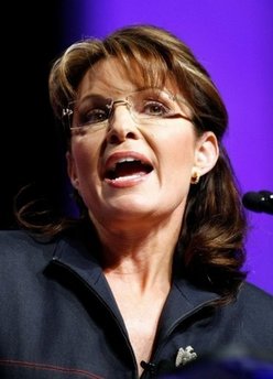 Palin to reporter-next-door: 'Get a life'