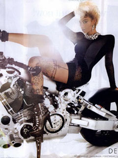 Beyonce Knowles' vampy photo shoot