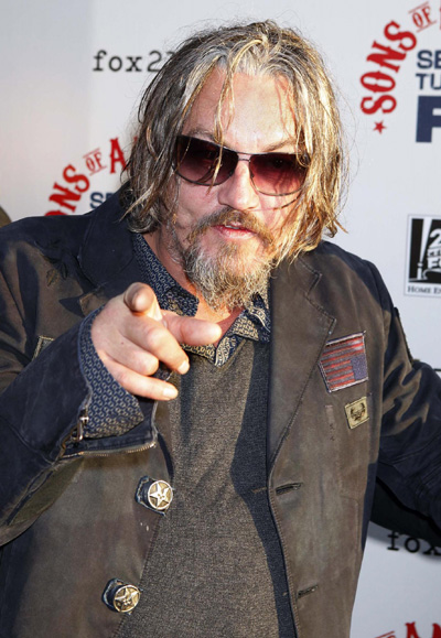 Celebs arrive at premiere screening of season three of 'Sons of Anarchy'