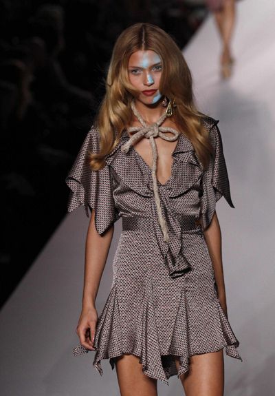 London Fashion Week: Vivienne Westwood 2011 Spring/Summer collection