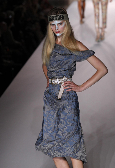 London Fashion Week: Vivienne Westwood 2011 Spring/Summer collection