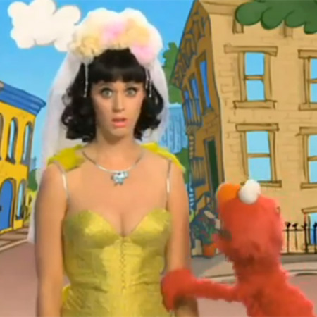 Katy Perry too sexy for Street
