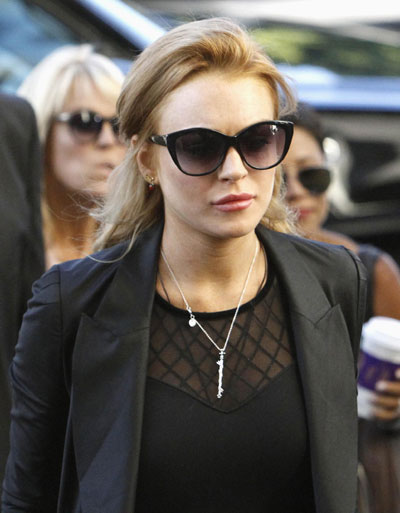 Lindsay Lohan spends less than a day in LA jail
