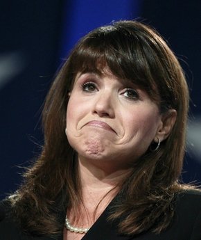 O'Donnell is first political target of SNL season