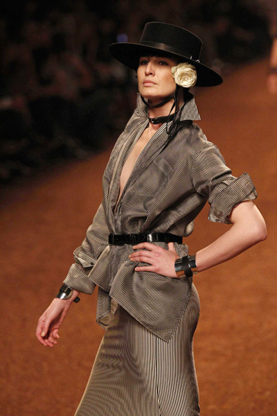 Jean-Paul Gaultier Spring/Summer 2011 women's ready-to-wear collection