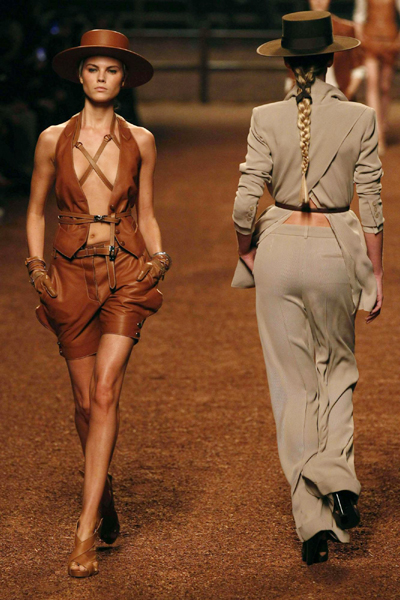 Jean-Paul Gaultier Spring/Summer 2011 women's ready-to-wear collection