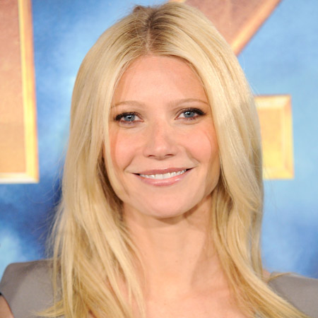 Gwyneth Paltrow relaxes with wine