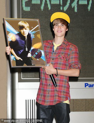 Justin Bieber attends fan event in Tokyo