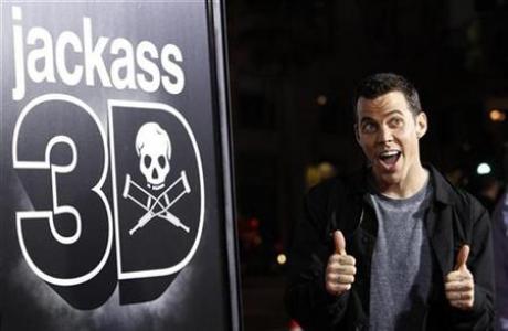 'Jackass 3D' expected to lead weekend box office
