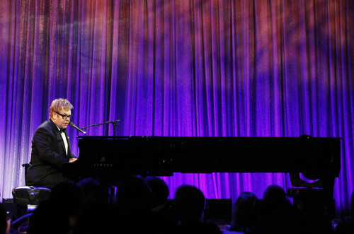 Elton John at a fund raising dinner for Elton John Aids Foundation