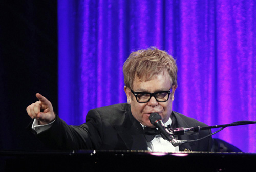 Elton John at a fund raising dinner for Elton John Aids Foundation