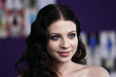 Actress Trachtenberg developing crime drama at CW