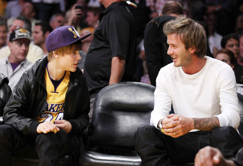 Justin Bieber watches NBA game between Los Angeles Lakers and Houston Rockets
