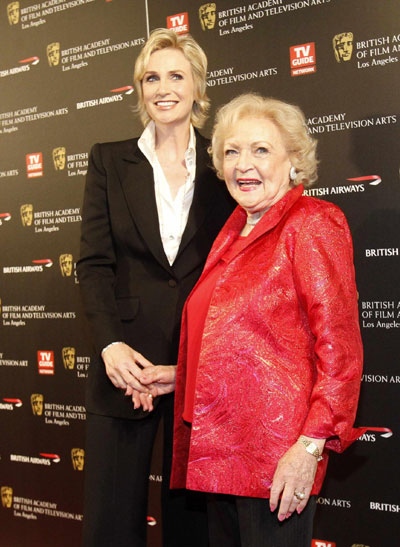 Celebs arrive at the 19th Annual BAFTA Los Angeles Britannia Awards