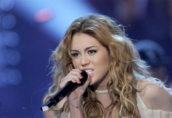 Oprah Winfrey named top earning female