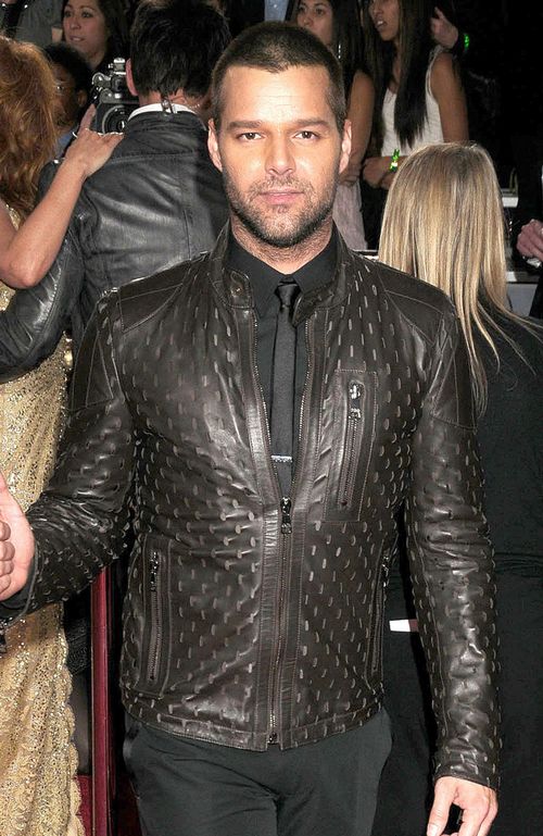 Ricky Martin likes 'smart men'