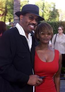 Comedian Steve Harvey attacked by ex-wife on YouTube