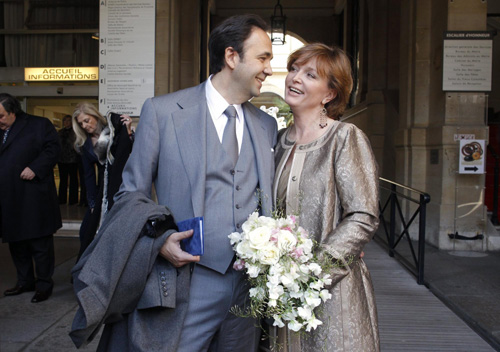 Claude Chirac and her husband at their civil wedding