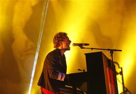 Coldplay, Beyonce to play Glastonbury festival