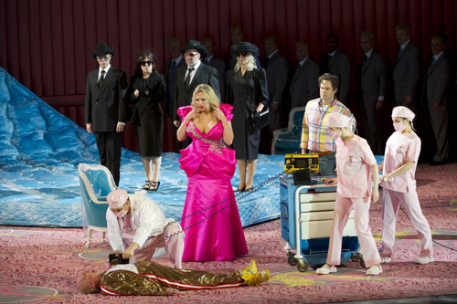 nna Nicole lover weighs legal move on 'trashy' opera