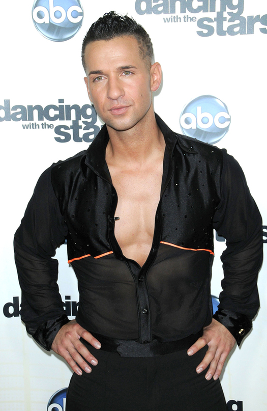 Mike 'The Situation' Sorrentino is a kissing king