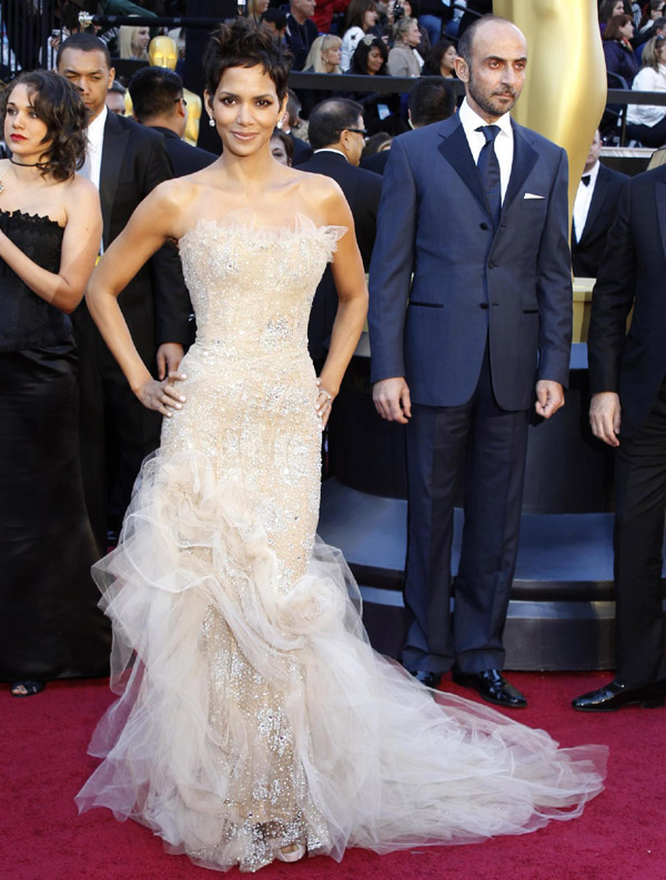 Halle Berry arrives at the 83rd Academy Awards