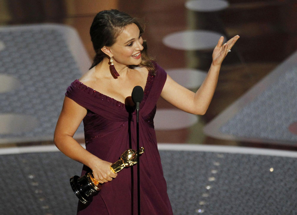 Natalie Portman wins the Oscar for best actress