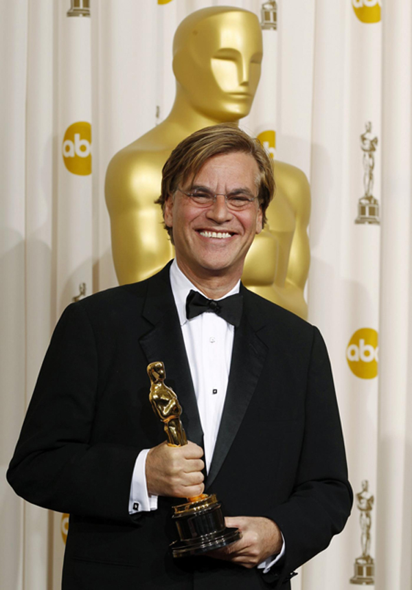 Aaron Sorkin wins the Oscar for best Adapted 