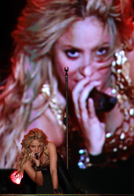 Pop diva Shakira performs in Buenos Aires