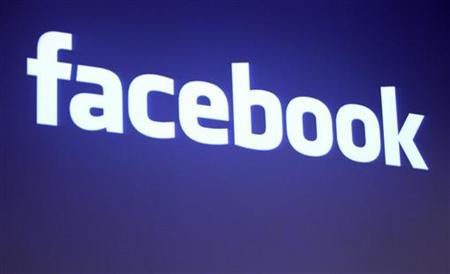 Warner Bros to offer movies through Facebook