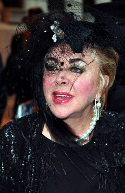 Elizabeth Taylor laid to rest