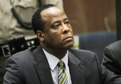 Delay sought in trial of Michael Jackson's doctor