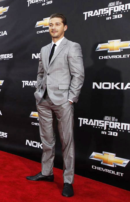 'Transformers: Dark of The Moon' premieres in New York