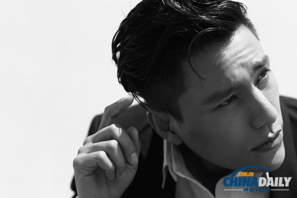 Chen Kun writes lyrics for philanthropy