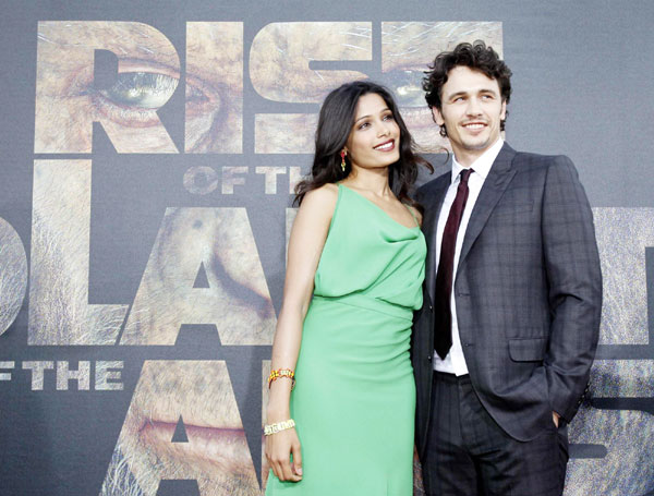 'Apes' hangs on to box office lead
