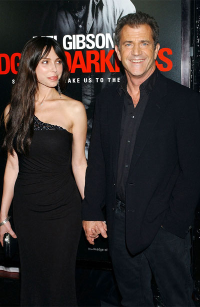 Mel Gibson argues with ex over daughter's school place