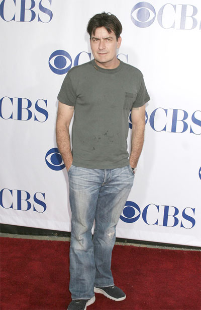 Charlie Sheen pelted with trash