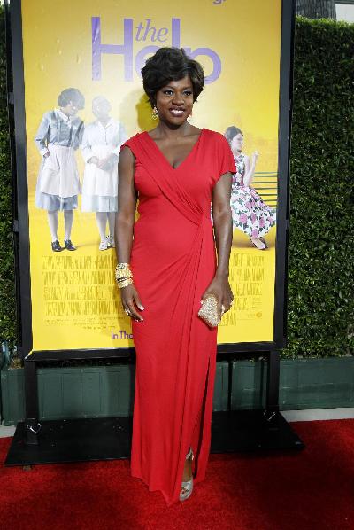 'The Help' outflexes 'Conan' to win box office