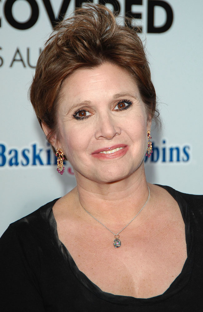 carriefisher去世,carriefisher carrie fisher slims to fit into star wars bikini