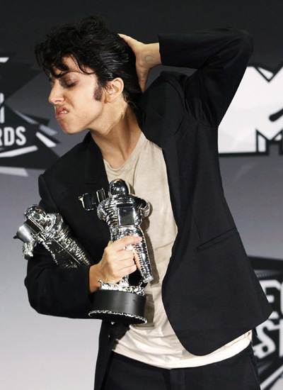 Gaga and Perry win big at 2011 MTV Video Music Awards