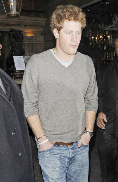Prince Harry dating cocktail waitress