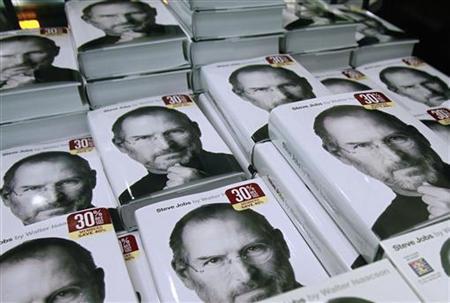 Steve Jobs book jumps to top of bestseller lists
