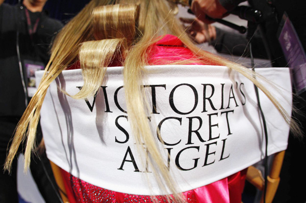 Behind the scenes of Victoria's Secret