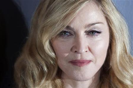 Madonna to perform at 2012 Super Bowl