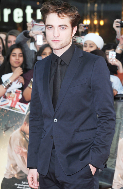 Robert Pattinson leaves LA home