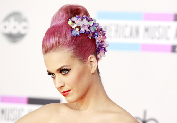 Katy Perry named '1st artist of year'