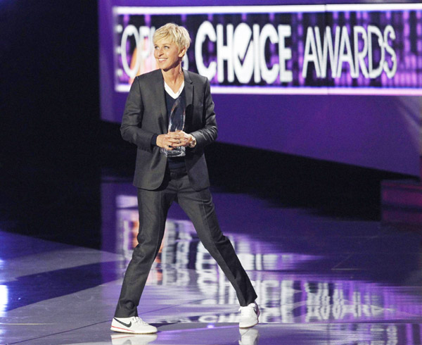 Celebrities accept awards at People's Choice Awards