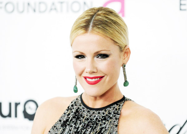 Actress Kathleen Robertson arrives at the 20th annual Elton John AIDS